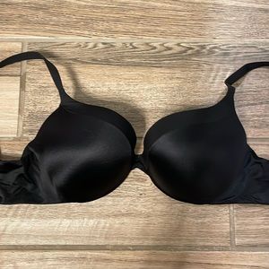 Victoria’s Secret push up bra 32D